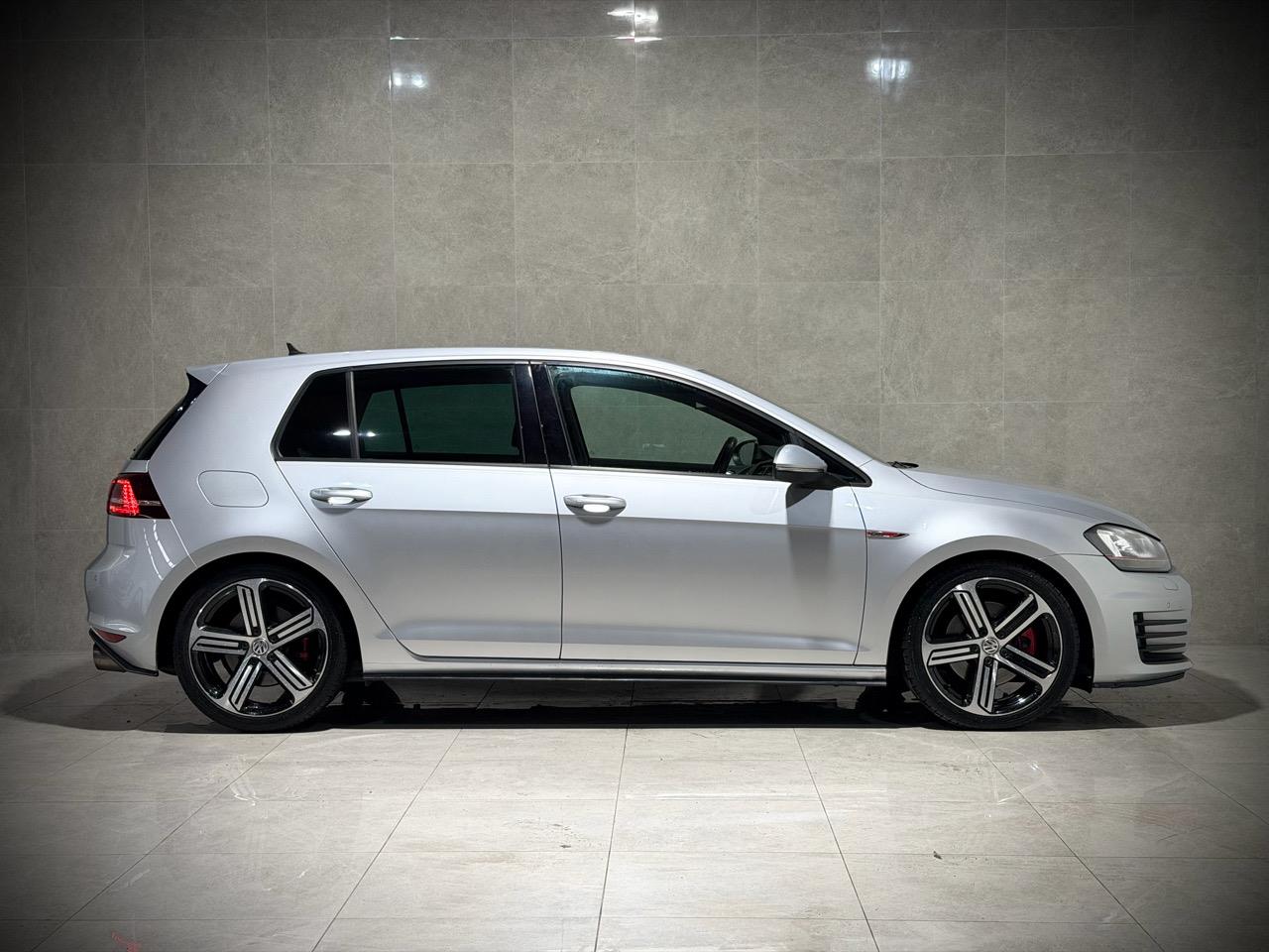 2016 Volkswagen Golf
