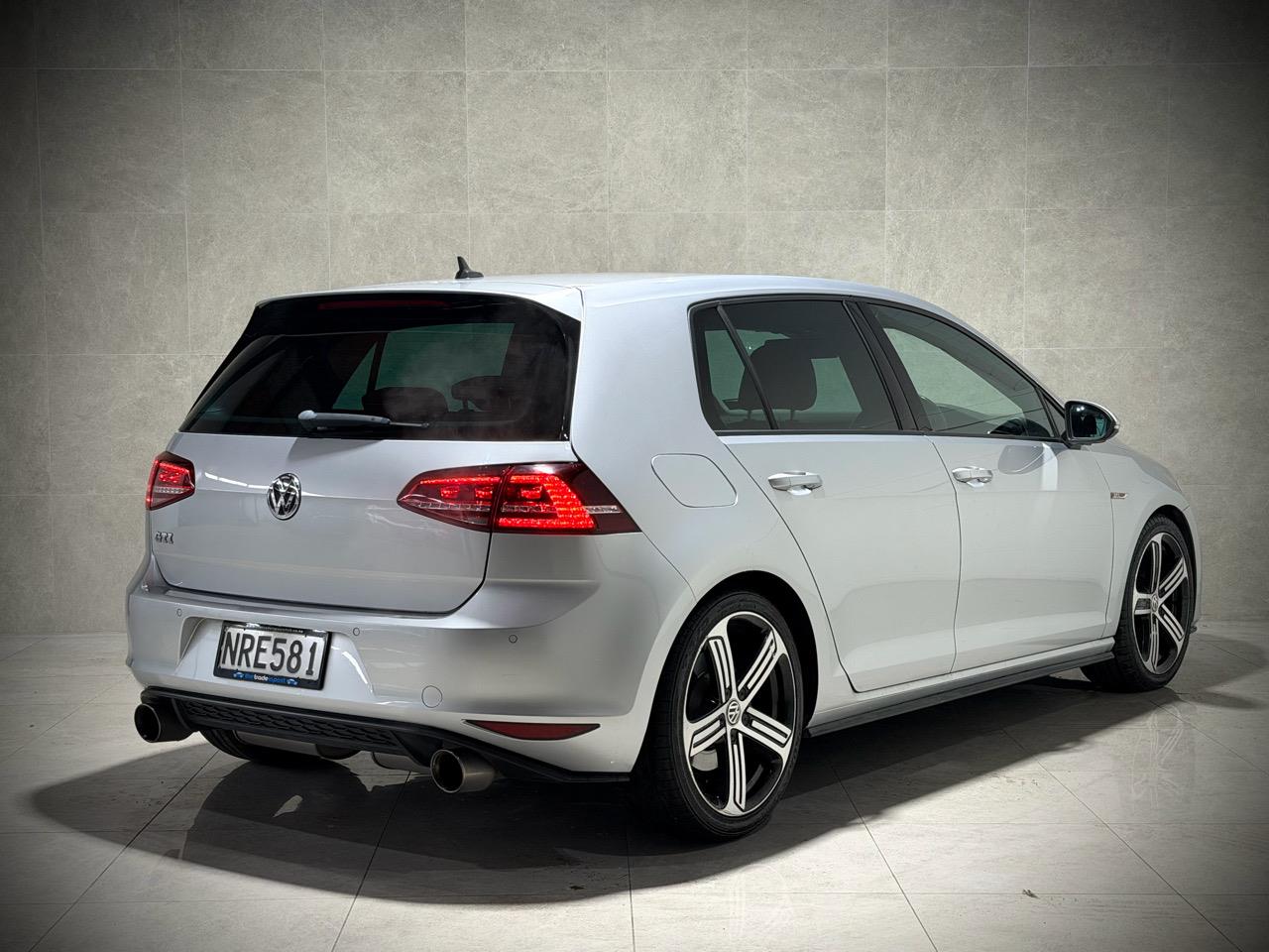 2016 Volkswagen Golf