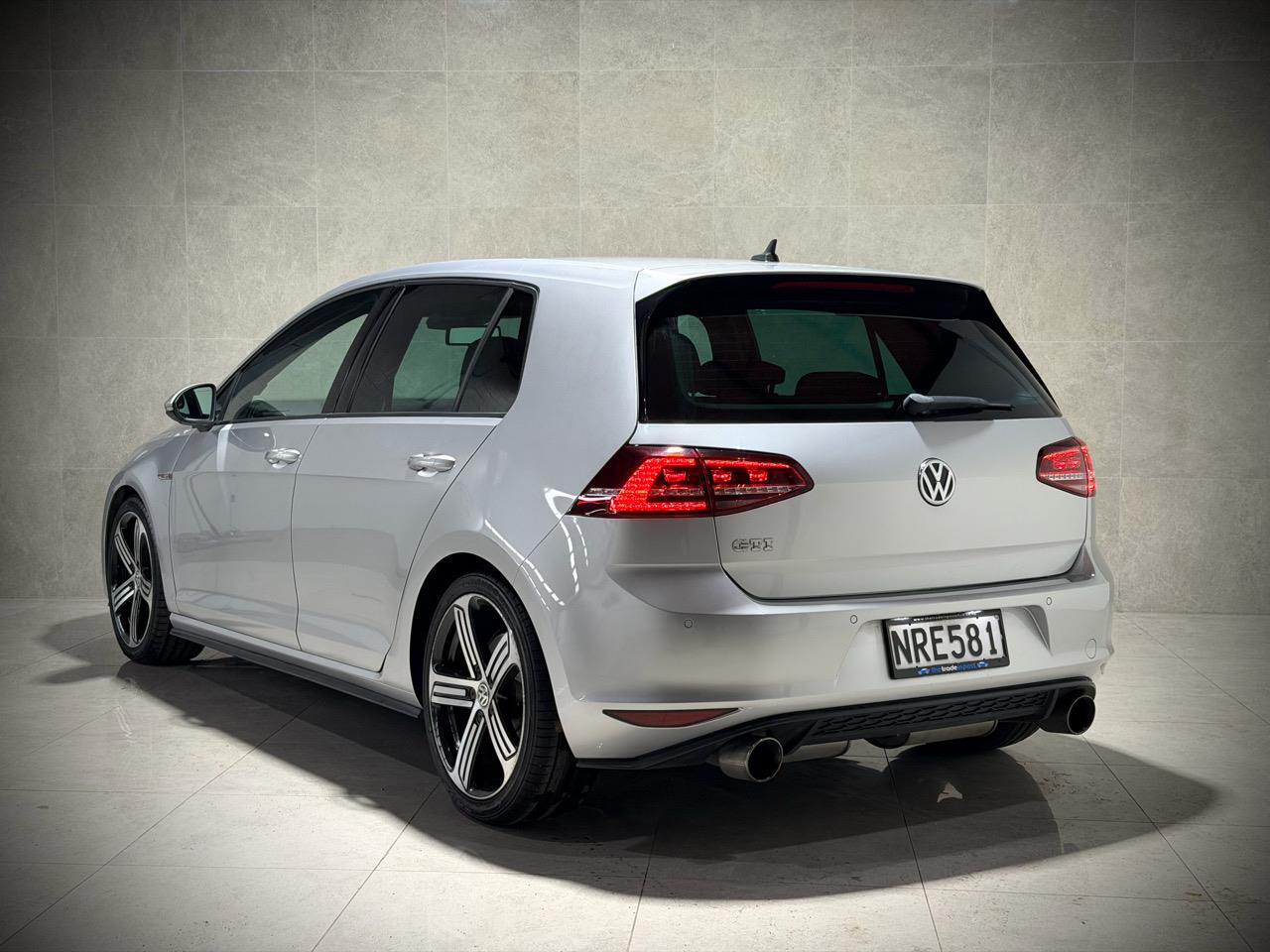 2016 Volkswagen Golf
