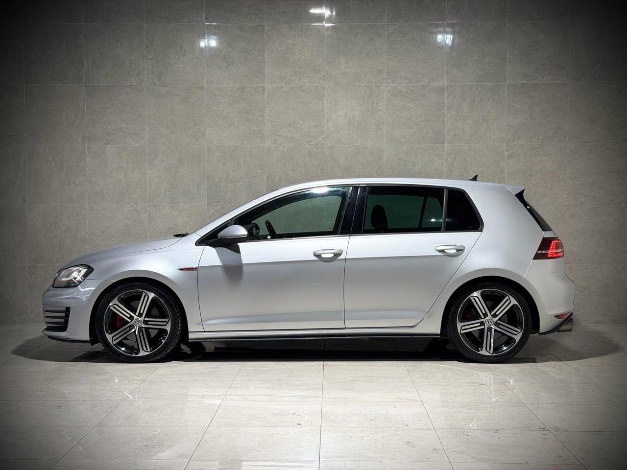 2016 Volkswagen Golf