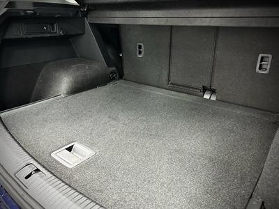 2016 Volkswagen Tiguan - Thumbnail