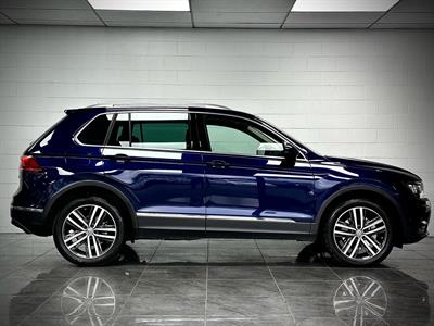 2016 Volkswagen Tiguan - Thumbnail