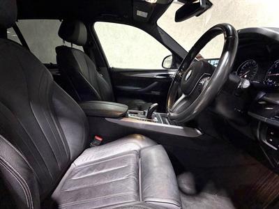 2017 BMW X5 - Thumbnail