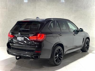 2017 BMW X5 - Thumbnail