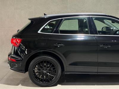 2018 Audi Q5 - Thumbnail