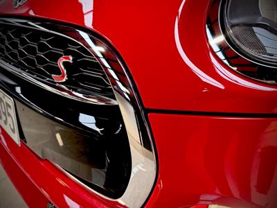 2018 Mini Cooper - Thumbnail