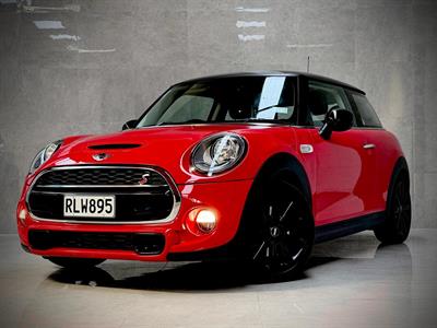 2018 Mini Cooper - Thumbnail