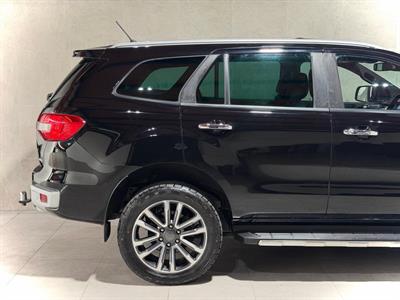 2019 Ford Everest - Thumbnail