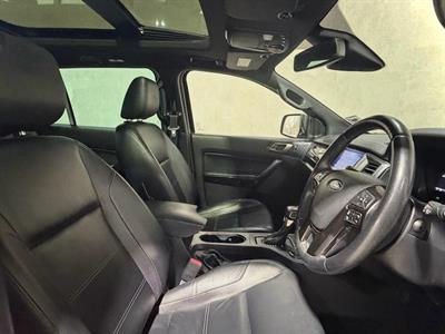2019 Ford Everest - Thumbnail