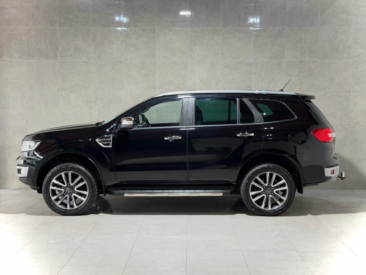 2019 Ford Everest