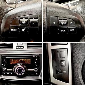 2012 Mazda Axela - Thumbnail