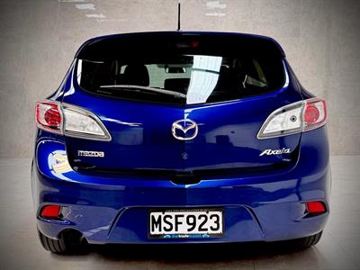 2012 Mazda Axela - Thumbnail