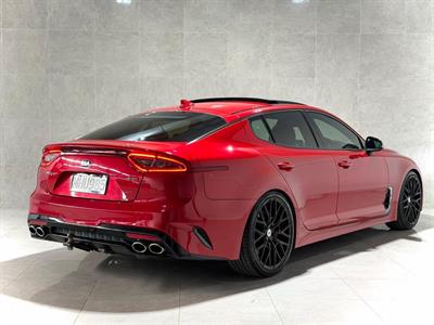 2019 Kia Stinger - Thumbnail
