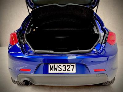 2016 Alfa Romeo Giulietta - Thumbnail