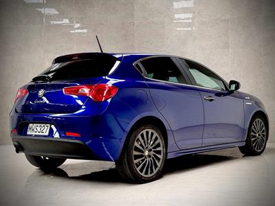 2016 Alfa Romeo Giulietta - Thumbnail