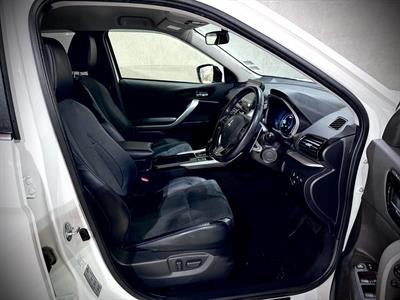 2023 Mitsubishi Eclipse Cross - Thumbnail