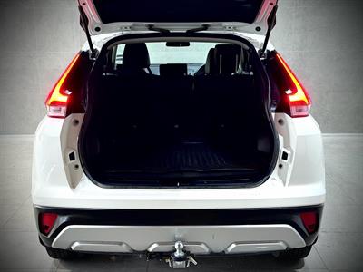 2023 Mitsubishi Eclipse Cross - Thumbnail