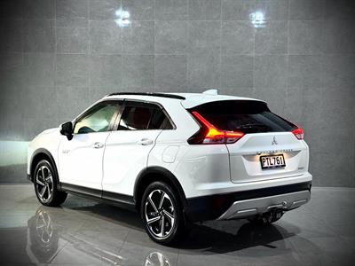 2023 Mitsubishi Eclipse Cross - Thumbnail