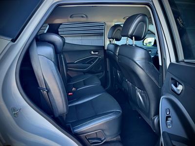 2015 Hyundai Santa Fe - Thumbnail