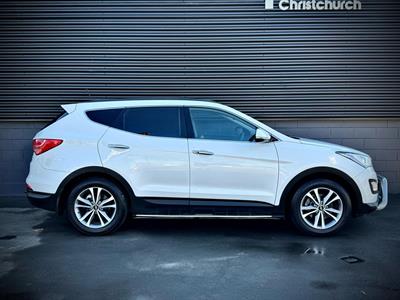 2015 Hyundai Santa Fe - Thumbnail