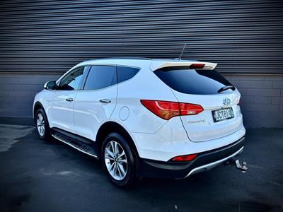 2015 Hyundai Santa Fe - Thumbnail
