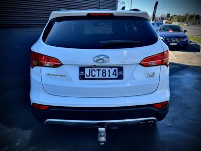 2015 Hyundai Santa Fe - Thumbnail