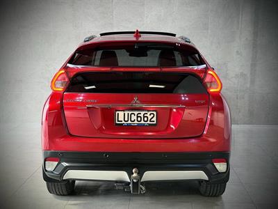 2018 Mitsubishi Eclipse Cross - Thumbnail