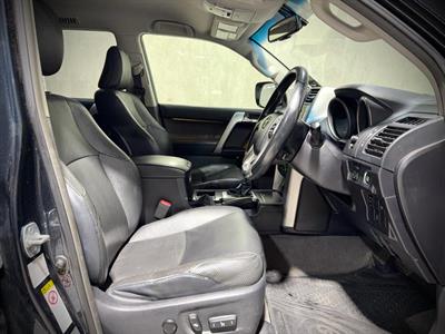 2012 Toyota Landcruiser Prado - Thumbnail