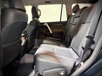 2012 Toyota Landcruiser Prado - Thumbnail