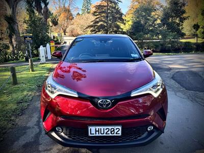 2018 Toyota C-HR - Thumbnail