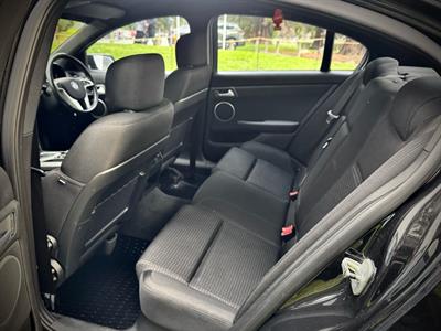 2010 Holden Commodore - Thumbnail