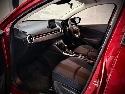 2024 Mazda 2 - Thumbnail