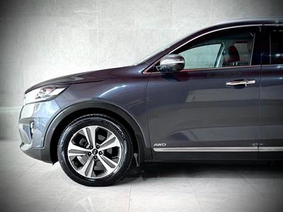 2018 Kia Sorento - Thumbnail
