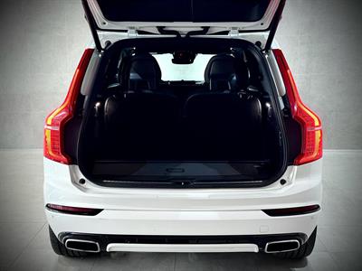 2020 Volvo XC90 - Thumbnail