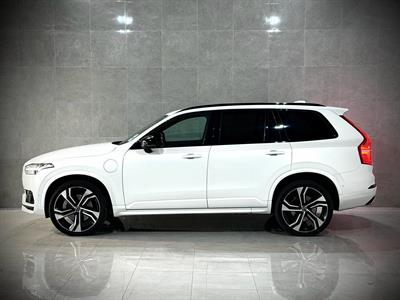 2020 Volvo XC90 - Thumbnail