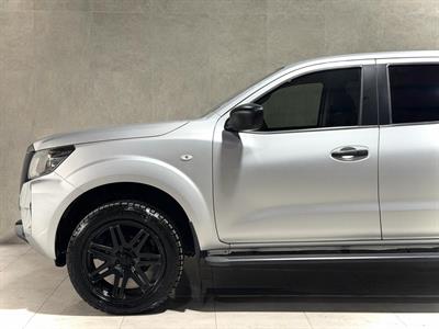 2023 Nissan Navara - Thumbnail