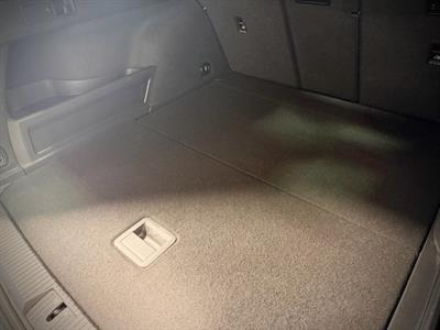 2015 Volkswagen Passat - Thumbnail