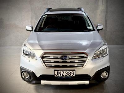 2016 Subaru Outback - Thumbnail