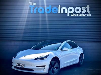 2020 Tesla Model 3 - Thumbnail