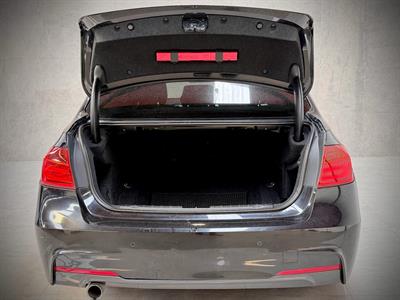 2014 BMW 320I - Thumbnail