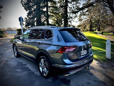 2020 Volkswagen Tiguan - Thumbnail