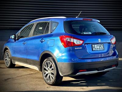 2014 Suzuki SX4 - Thumbnail