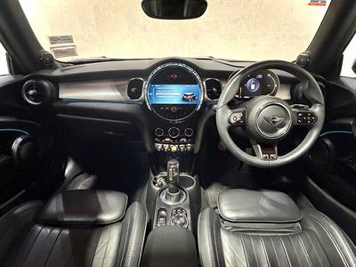 2023 Mini Cooper - Thumbnail