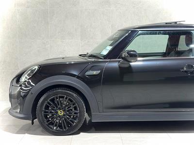 2023 Mini Cooper - Thumbnail