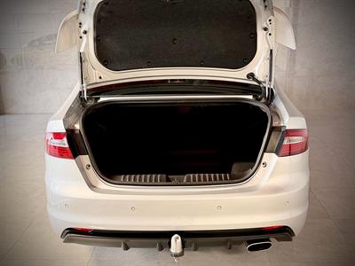 2015 Ford Falcon - Thumbnail