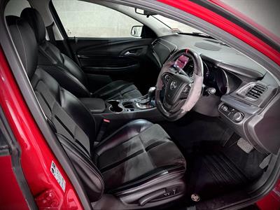 2017 Holden Commodore - Thumbnail