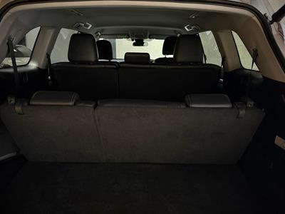 2019 Toyota Highlander - Thumbnail