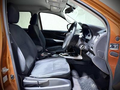 2019 Nissan Navara - Thumbnail
