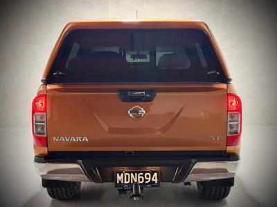 2019 Nissan Navara - Thumbnail