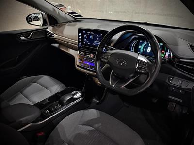 2023 Hyundai Ioniq - Thumbnail